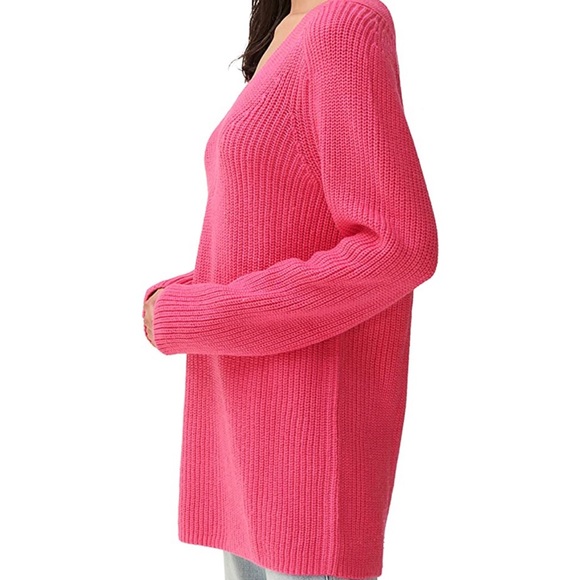 Lucky Brand Ribbed V-Neck Sweater - Picture 5 of 7